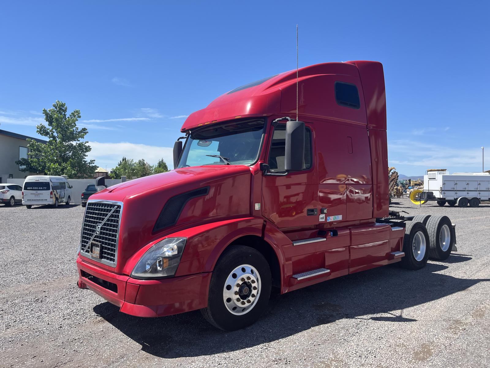 ./imagenes/INVOICE/2019/16570/VOLVO VNL64T670 (4).JPG